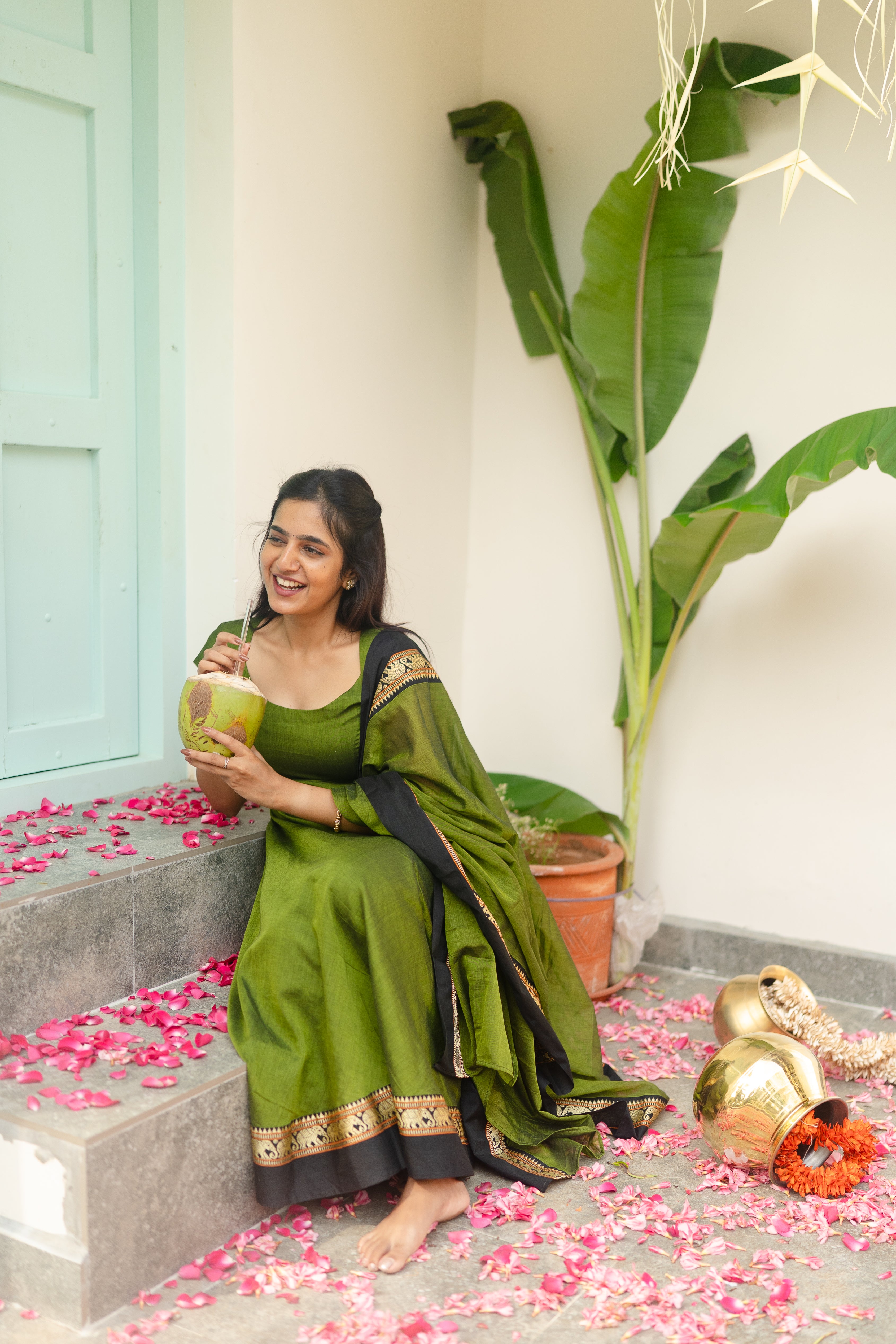 Olive Green Narayanpet Anarkali Top & Dupatta