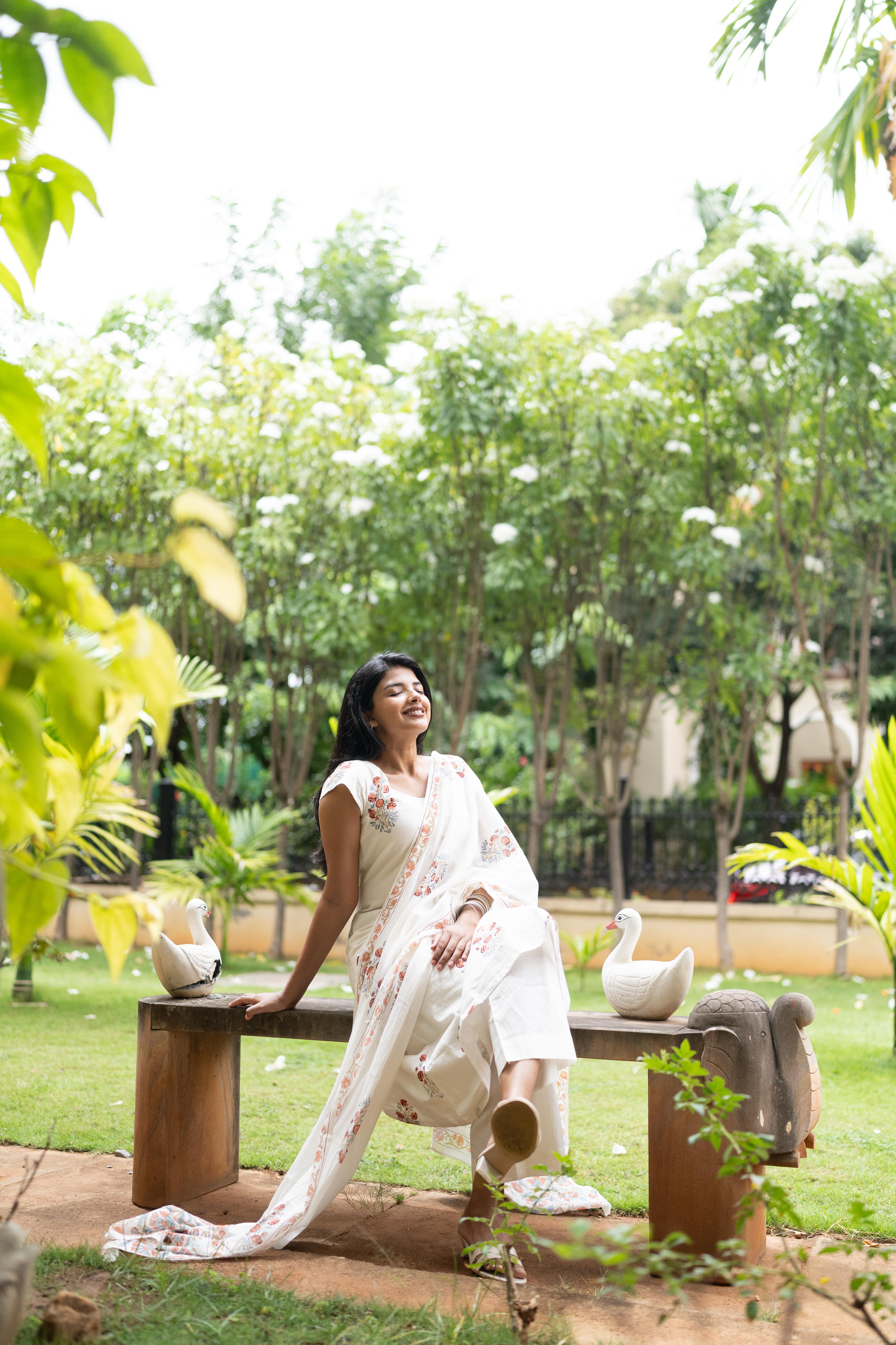 White handblock printed suit set