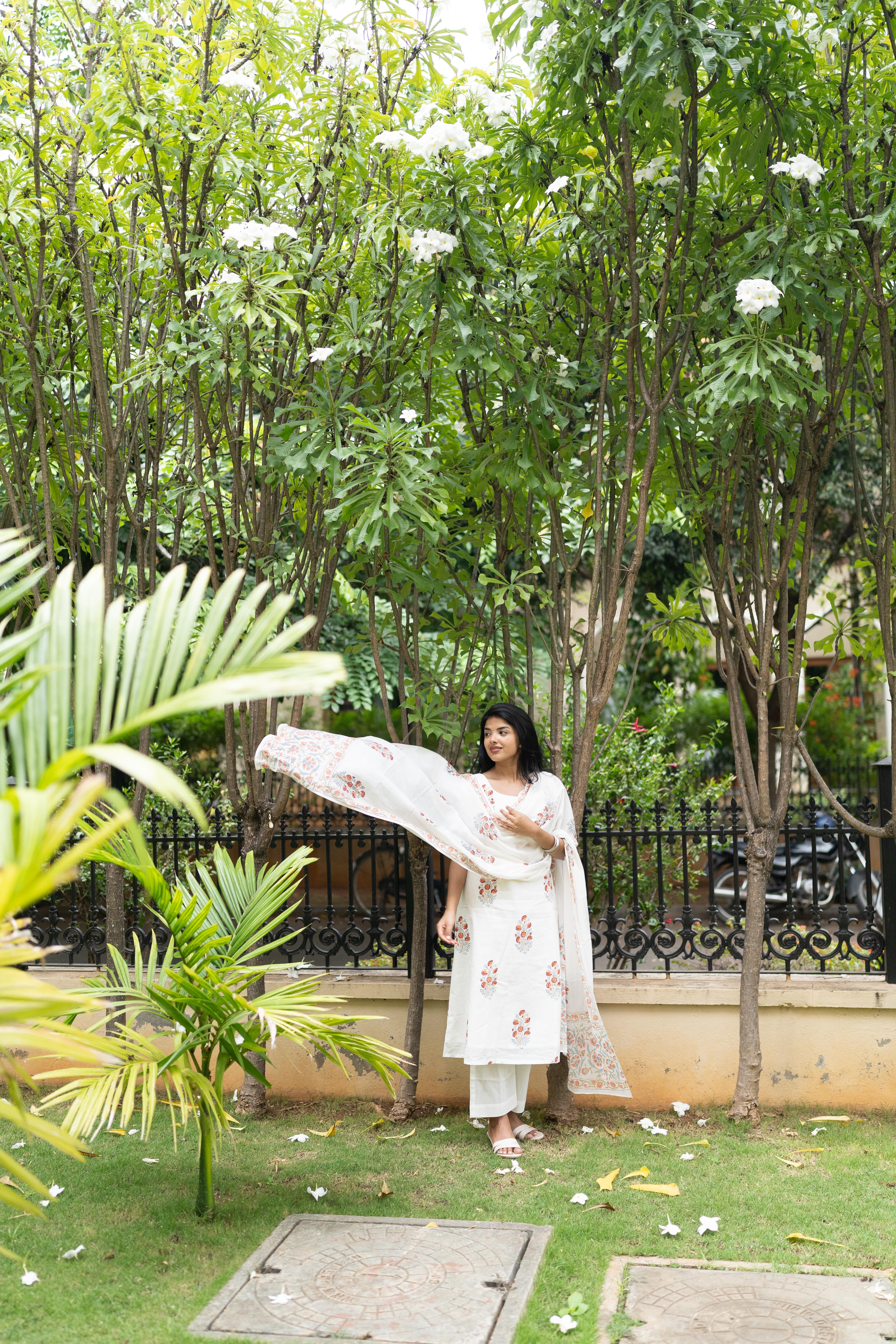White handblock printed suit set