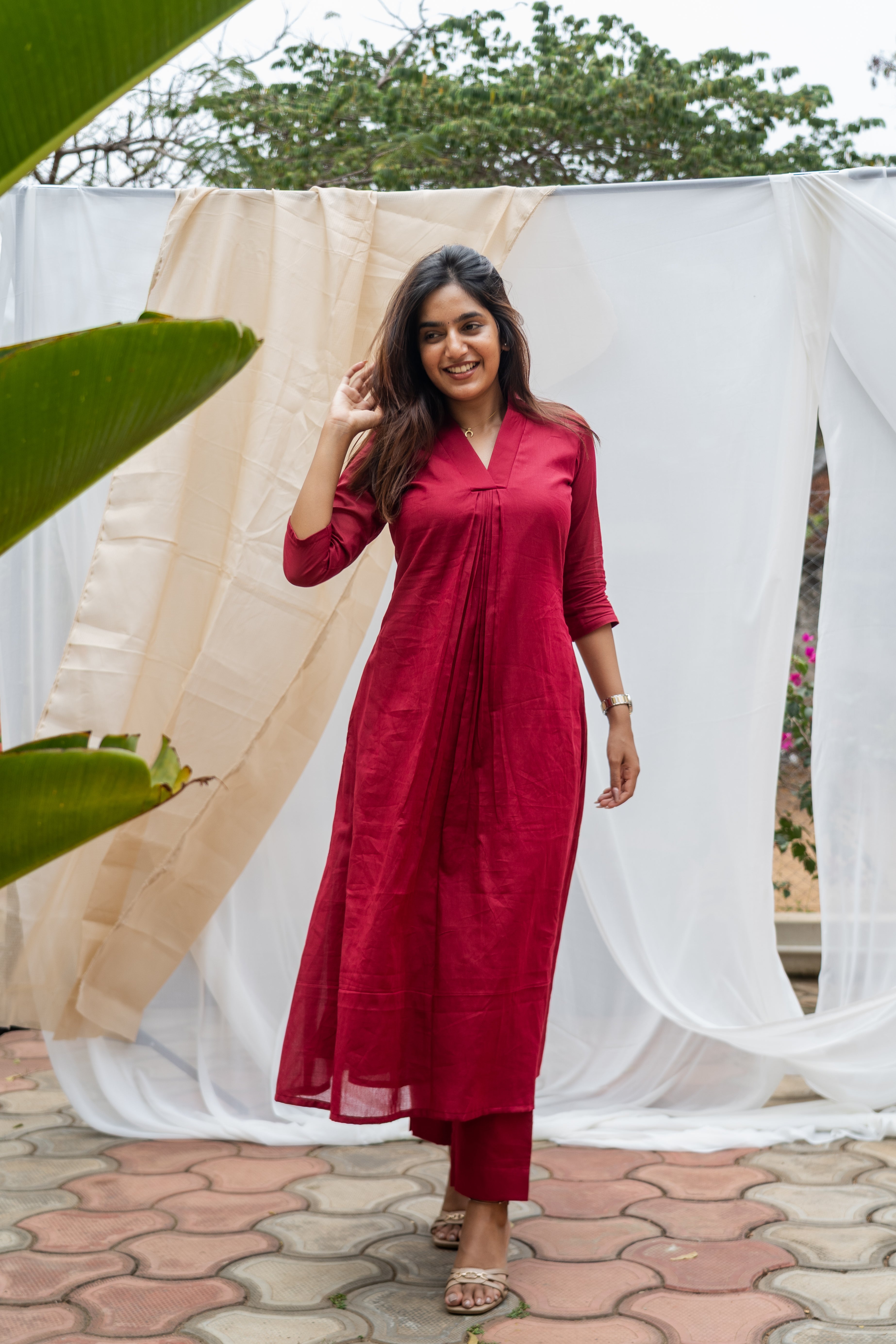 Red Myna Kurta Set