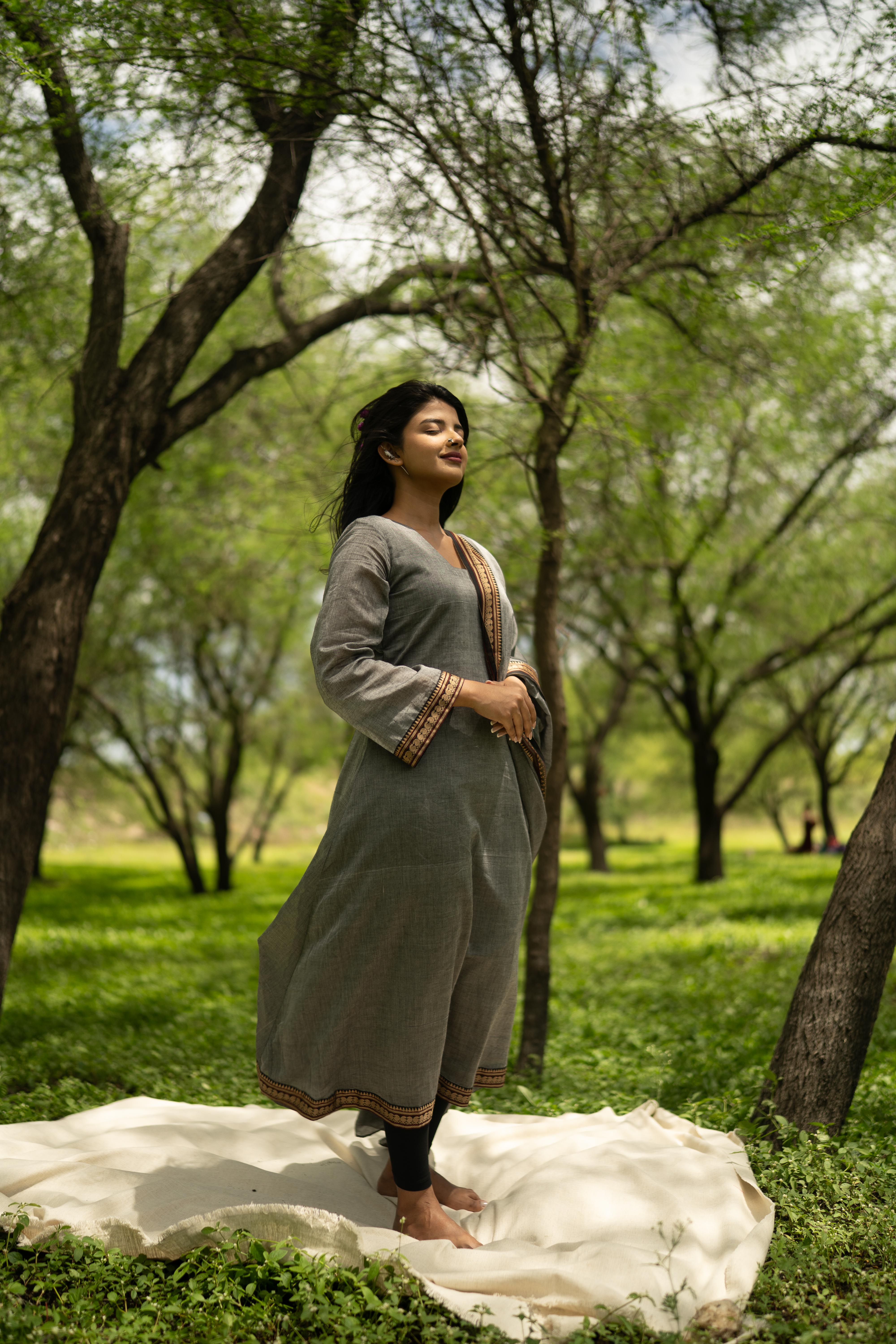 Grey Malar Narayanpet Cotton Top & Dupatta Set