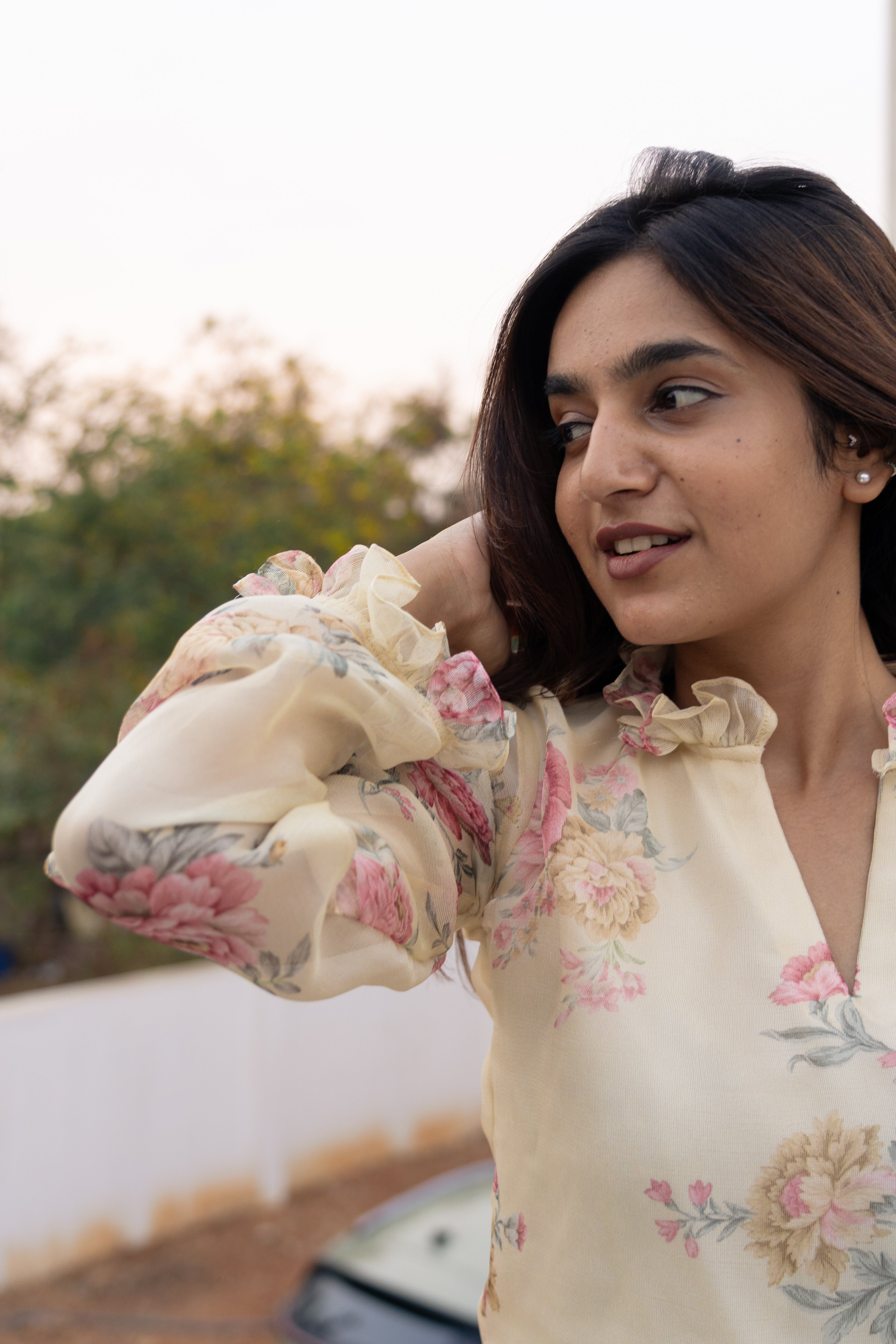 Butter Yellow Meadow Top