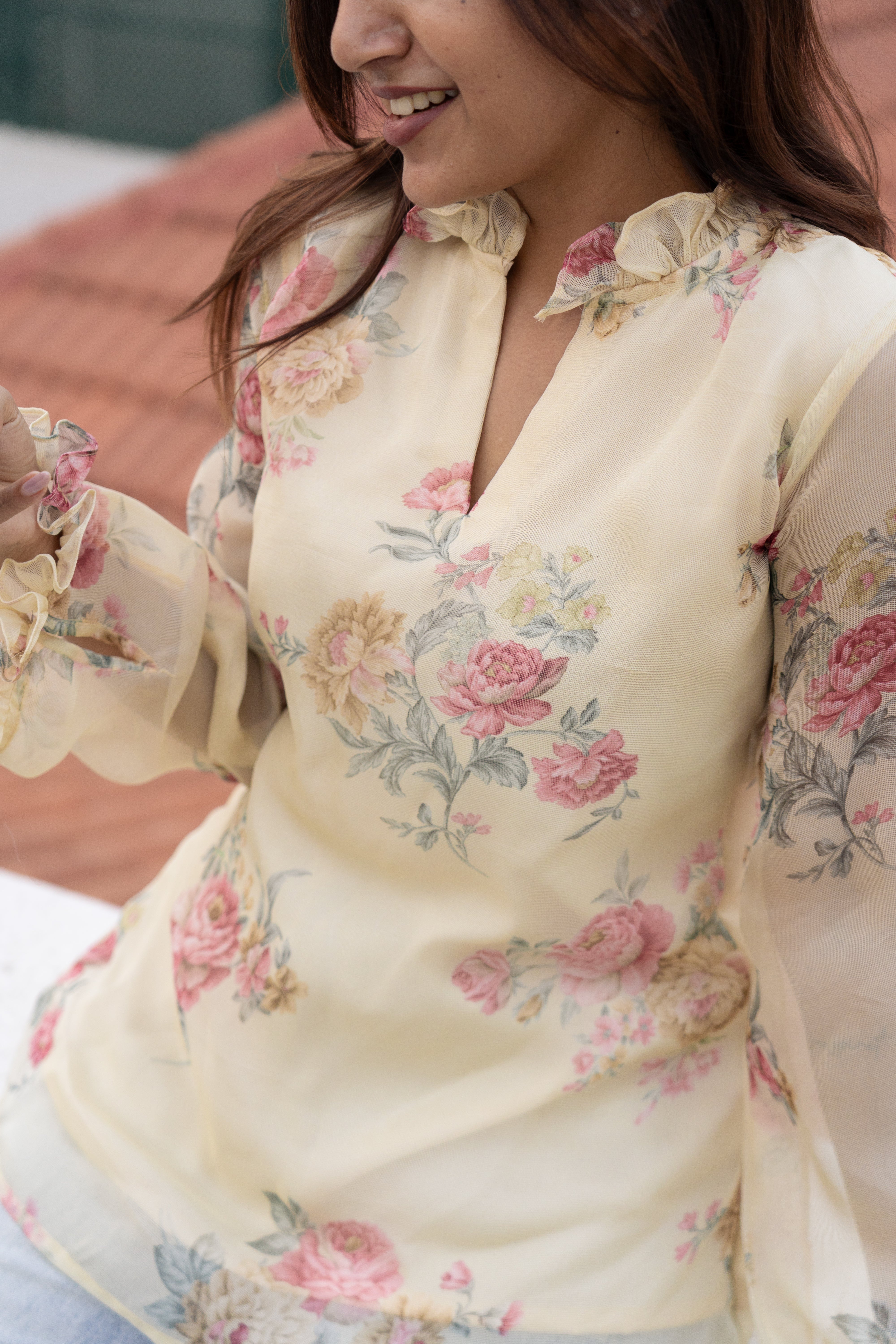 Butter Yellow Meadow Top