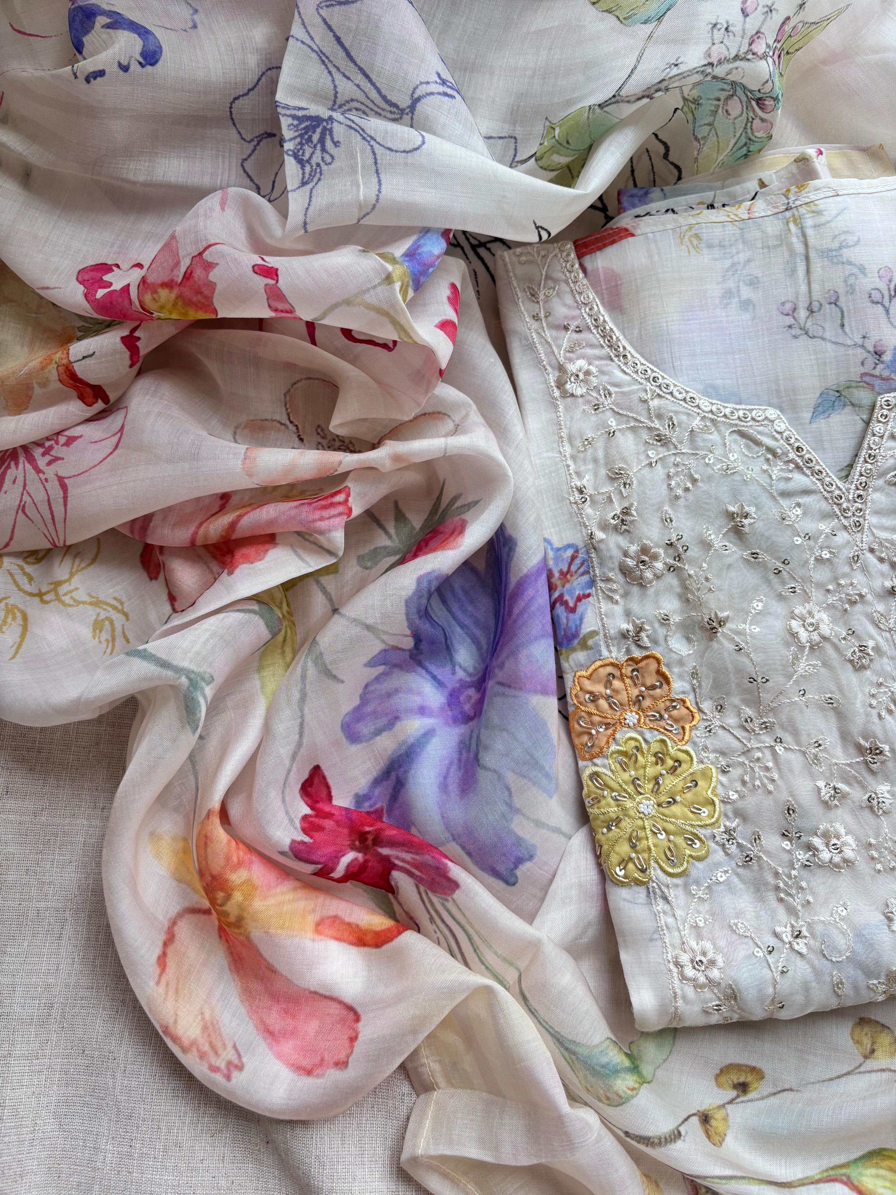 Breezy floral Muslin Silk Semi Stitched salwar suits