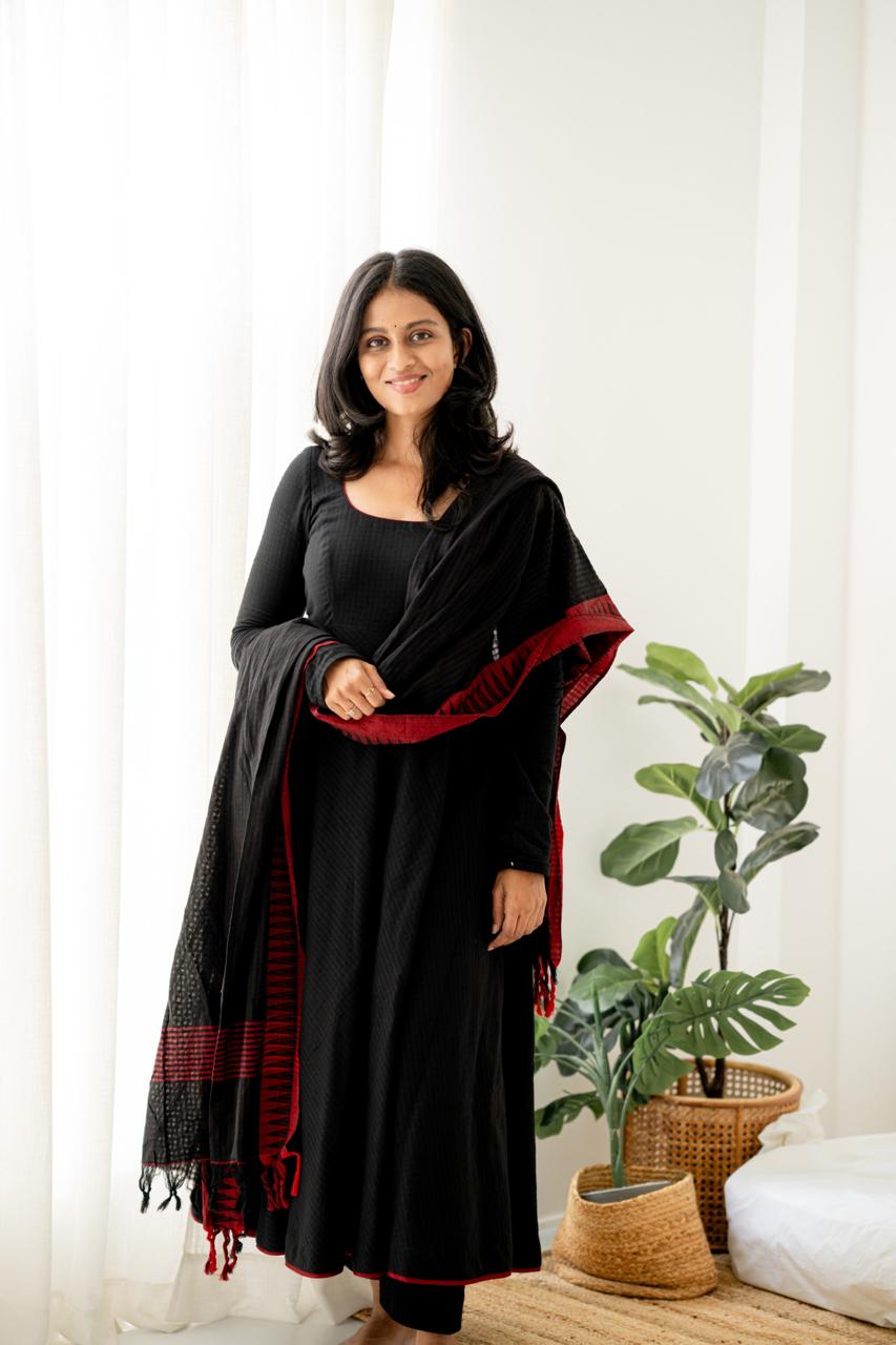 Niraa Black Anarkali Set