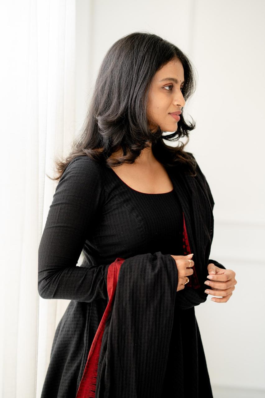 Niraa Black Anarkali Set
