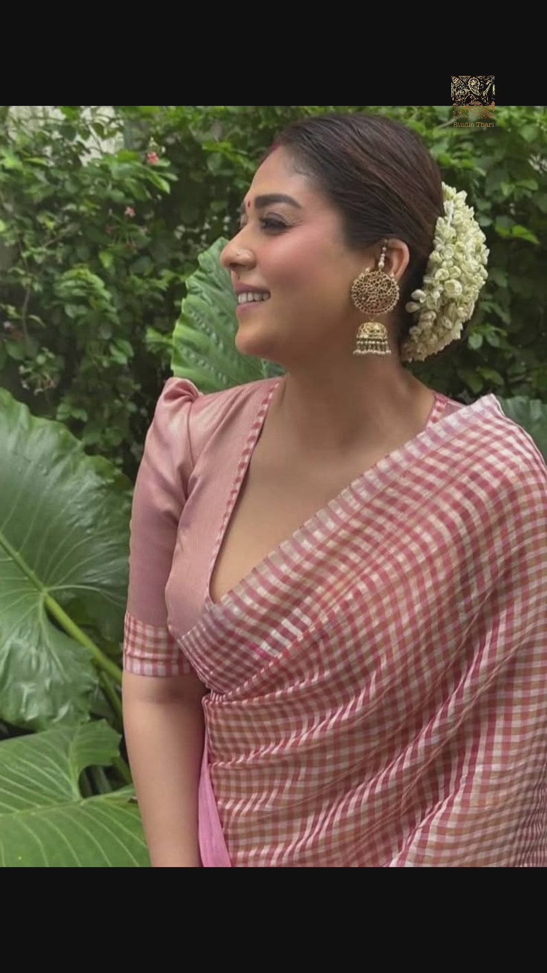 Pink Maheshwari checked saree