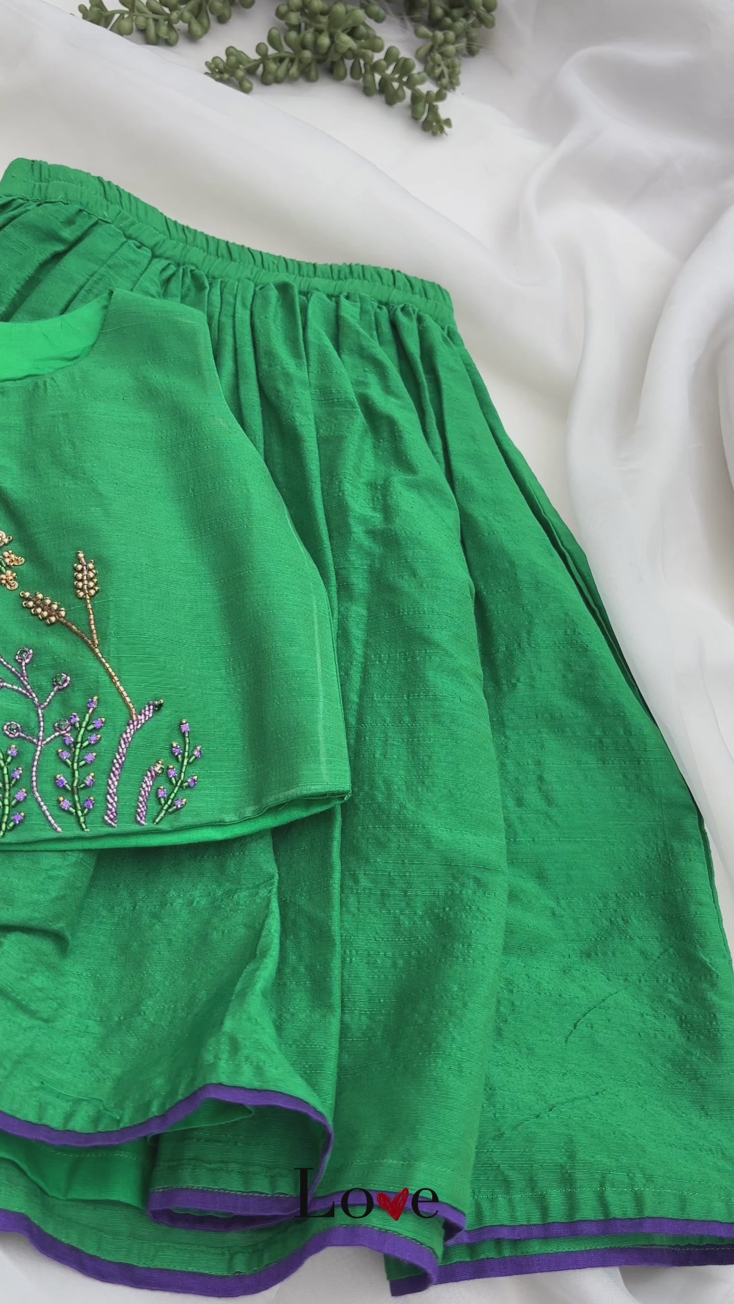 Green Raw Silk Embroidery Skirt & Top